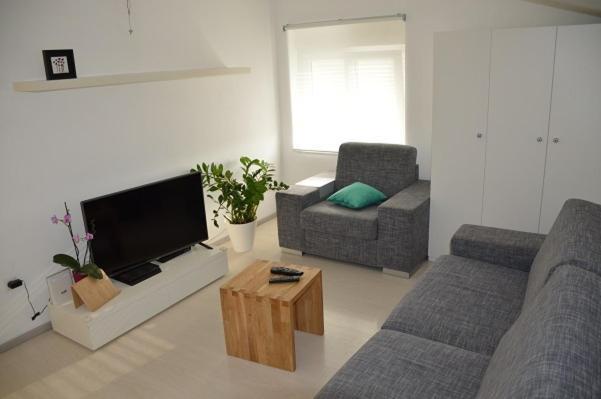 Tiro Apartment Пула Екстериор снимка