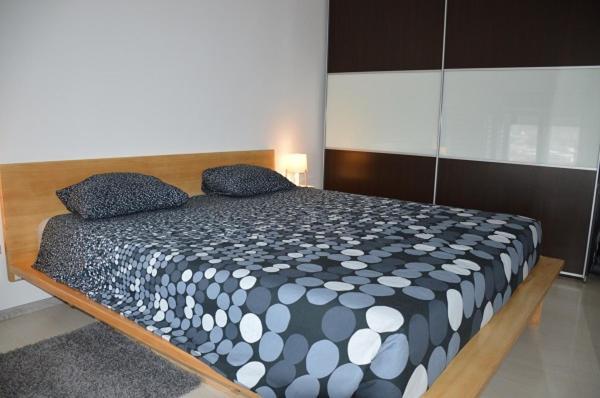 Tiro Apartment Пула Екстериор снимка